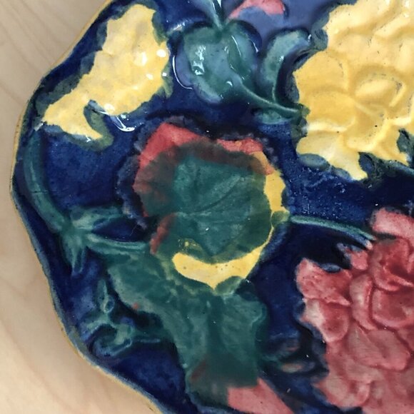 Vintage 1860's Vibrant Floral Serving Dish - Picture 3 of 5